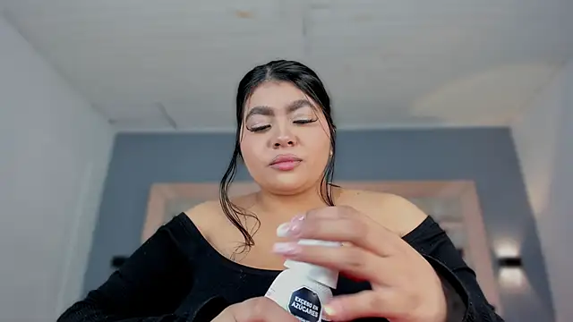 BellaBoobs  online show from November 28, 2025, 7:38 pm