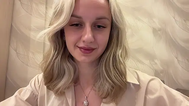 Snapshot of AdeleEverhart chatting on November 30, 2025, 6:23 pm AdeleEverhart online show from November 30, 2025, 6:23 pm