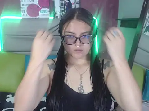 Cailing Zu online show from September 9, 2025, 8:19 pm