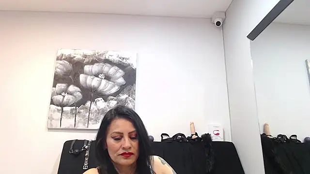 Snapshot of DonnaJoness chatting on October 1, 2025, 8:15 pm DonnaJoness online show from October 1, 2025, 8:15 pm