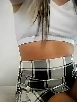 Ms lunaRose online show from November 19, 2025, 2:50 pm