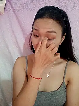 Lili lovely online show from September 21, 2025, 2:46 am