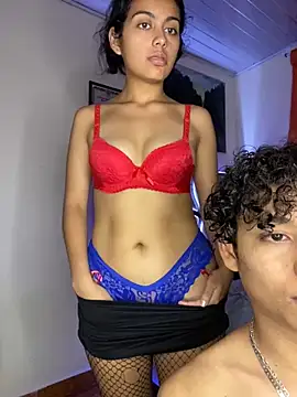 Snapshot of Nezuko-uWux chatting on September 18, 2025, 7:32 am Nezuko-uWux online show from September 18, 2025, 7:32 am