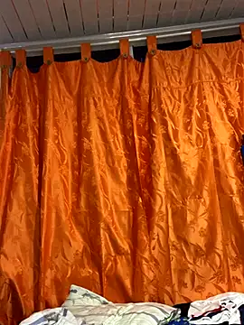 Snapshot of Nezuko-uWux chatting on November 29, 2025, 7:11 am Nezuko-uWux online show from November 29, 2025, 7:11 am