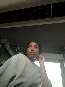 Snapshot of princesslivv chatting on September 14, 2025, 10:20 pm princesslivv online show from September 14, 2025, 10:20 pm