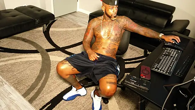 Snapshot of SLANGONDEMHOES chatting on October 1, 2025, 5:30 pm SLANGONDEMHOES online show from October 1, 2025, 5:30 pm