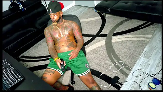 Snapshot of SLANGONDEMHOES chatting on October 11, 2025, 6:17 pm SLANGONDEMHOES online show from October 11, 2025, 6:17 pm