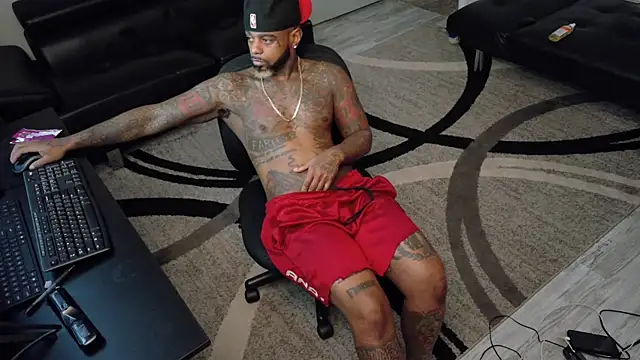 Snapshot of SLANGONDEMHOES chatting on October 17, 2025, 5:21 am SLANGONDEMHOES online show from October 17, 2025, 5:21 am