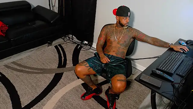 Snapshot of SLANGONDEMHOES chatting on November 10, 2025, 7:02 pm SLANGONDEMHOES online show from November 10, 2025, 7:02 pm