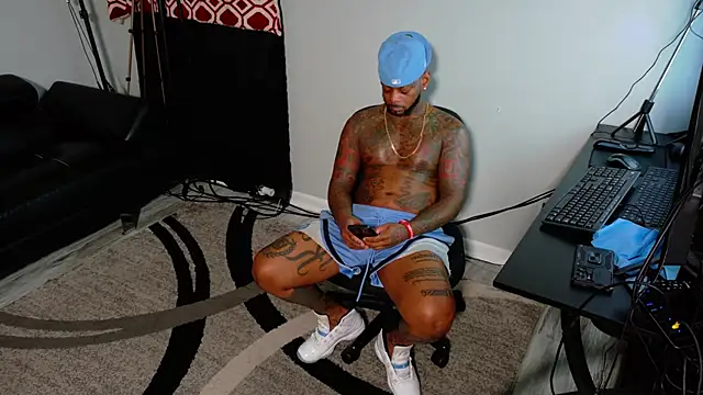 Snapshot of SLANGONDEMHOES chatting on December 1, 2025, 4:56 pm SLANGONDEMHOES online show from December 1, 2025, 4:56 pm