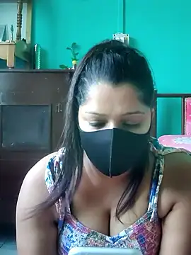 Snapshot of Hottie_couple69 chatting on September 25, 2025, 7:45 am Hottie couple69 online show from September 25, 2025, 7:45 am