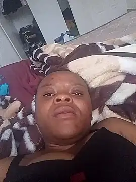 Snapshot of Angel_Kitty96 chatting on November 16, 2025, 5:02 am Angel Kitty96 online show from November 16, 2025, 5:02 am