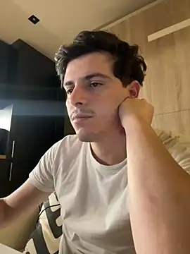 Snapshot of dock_75 chatting on October 19, 2025, 3:34 pm dock 75 online show from October 19, 2025, 3:34 pm