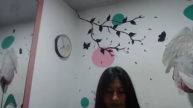 Pocahontas tw online show from November 9, 2025, 12:42 am