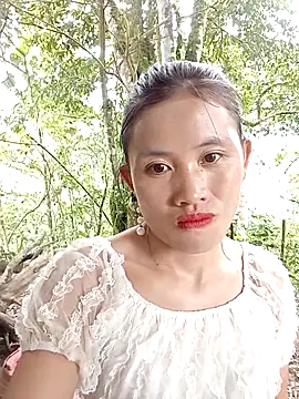 rubi bae online show from September 12, 2025, 4:56 am