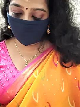 saritha29 online show from October 30, 2025, 5:02 pm