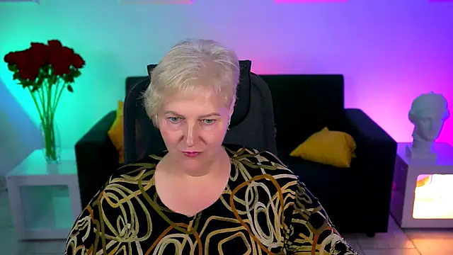 MaryMogan online show from September 16, 2025, 1:45 pm