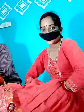 Pahadi couple online show from November 8, 2025, 6:51 pm