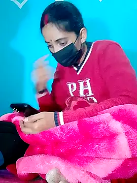 Pahadi couple online show from November 29, 2025, 4:37 am