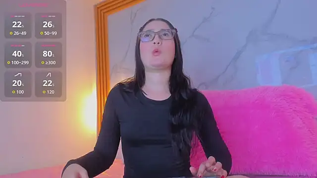 malka milan online show from December 4, 2025, 3:38 am