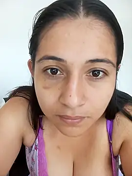 Snapshot of Alisson_Morgann chatting on September 26, 2025, 2:43 pm Alisson Morgann online show from September 26, 2025, 2:43 pm