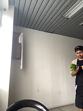 Snapshot of cristopher_wallacee chatting on October 12, 2025, 7:46 pm cristopher wallacee online show from October 12, 2025, 7:46 pm