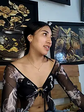 Snapshot of AmberGold- chatting on October 30, 2025, 9:59 pm AmberGold- online show from October 30, 2025, 9:59 pm