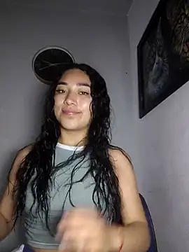 Snapshot of AmberGold- chatting on November 6, 2025, 8:26 am AmberGold- online show from November 6, 2025, 8:26 am