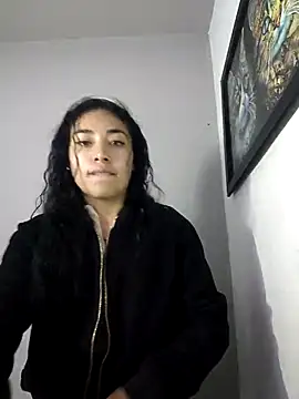 Snapshot of AmberGold- chatting on November 29, 2025, 8:50 am AmberGold- online show from November 29, 2025, 8:50 am