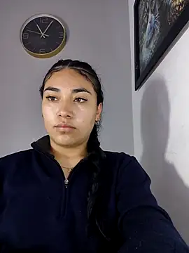 Snapshot of AmberGold- chatting on December 2, 2025, 8:19 am AmberGold- online show from December 2, 2025, 8:19 am