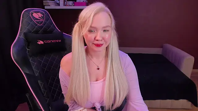 AlishaSe7enthAngel online show from October 1, 2025, 2:12 pm