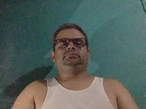 Snapshot of Katracho6969 chatting on November 21, 2025, 1:04 am Katracho6969 online show from November 21, 2025, 1:04 am