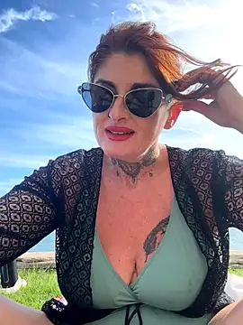 Snapshot of IrishmilfAnna chatting on September 24, 2025, 2:53 pm IrishmilfAnna online show from September 24, 2025, 2:53 pm