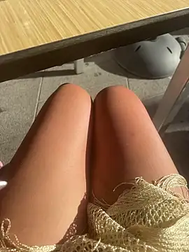 Snapshot of IrishmilfAnna chatting on September 28, 2025, 3:39 pm IrishmilfAnna online show from September 28, 2025, 3:39 pm