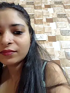 Snapshot of QUEEN-ADITI chatting on September 25, 2025, 2:32 pm QUEEN-ADITI online show from September 25, 2025, 2:32 pm