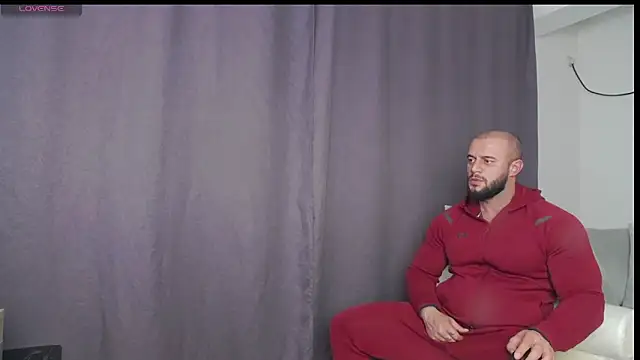 Snapshot of RickyMiami1 chatting on November 2, 2025, 4:53 pm RickyMiami1 online show from November 2, 2025, 4:53 pm