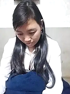 susu-00 online show from December 4, 2025, 11:08 am