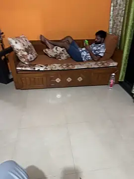 WE 3SPICY online show from September 10, 2025, 3:12 pm