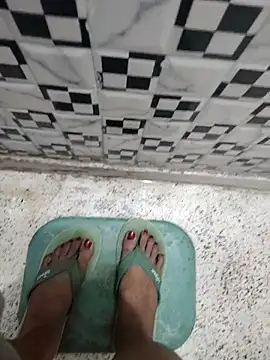 meenu bhabhi547 online show from October 21, 2025, 2:12 am