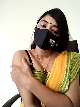 Snapshot of Puja-Rane chatting on October 2, 2025, 2:51 am Puja-Rane online show from October 2, 2025, 2:51 am