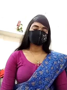 Snapshot of Puja-Rane chatting on November 19, 2025, 4:40 pm Puja-Rane online show from November 19, 2025, 4:40 pm