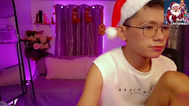 Snapshot of Skinny_CumLoader69 chatting on December 14, 2025, 3:17 pm Skinny CumLoader69 online show from December 14, 2025, 3:17 pm