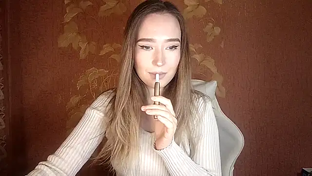 Awora Wolf online show from November 10, 2025, 10:31 pm