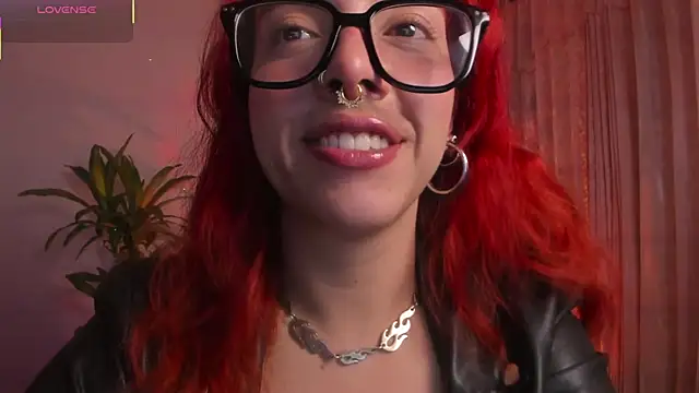 bri von dhara   online show from October 4, 2025, 1:09 pm