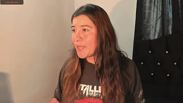 Snapshot of lizz_greys chatting on October 9, 2025, 7:45 pm lizz greys online show from October 9, 2025, 7:45 pm