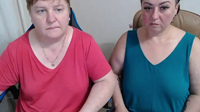 Snapshot of Bertie_Adeline chatting on September 26, 2025, 7:07 pm Bertie Adeline online show from September 26, 2025, 7:07 pm