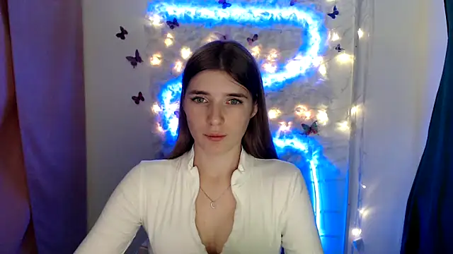 Snapshot of JuiceLips__ chatting on September 16, 2025, 12:50 pm JuiceLips online show from September 16, 2025, 12:50 pm