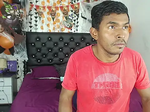 Snapshot of Adam_Morgan2 chatting on October 17, 2025, 5:21 am Adam Morgan2 online show from October 17, 2025, 5:21 am