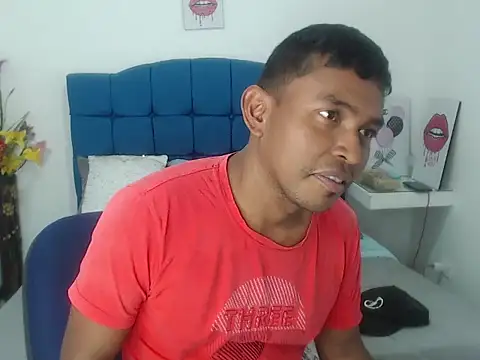 Snapshot of Adam_Morgan2 chatting on November 10, 2025, 3:16 am Adam Morgan2 online show from November 10, 2025, 3:16 am