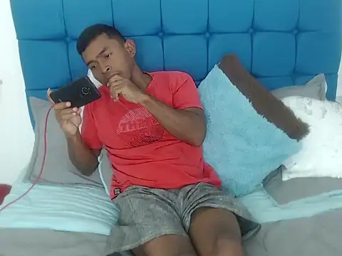 Snapshot of Adam_Morgan2 chatting on November 11, 2025, 4:45 am Adam Morgan2 online show from November 11, 2025, 4:45 am